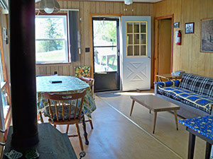 Cottage 7 inside (4)